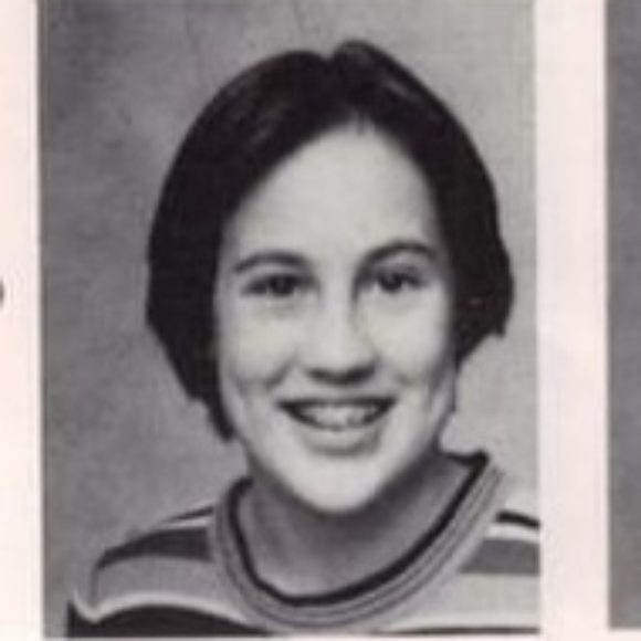 Meet your Posher, Emily - Picture 8 of 8